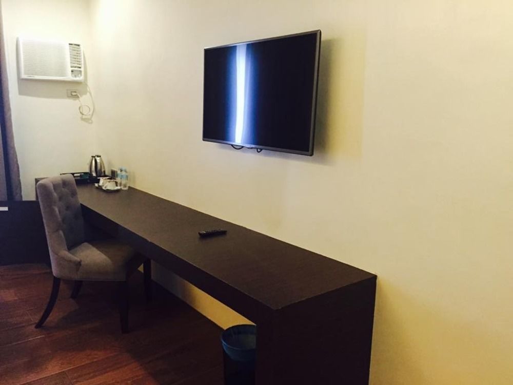Lenox Hotel Dagupan City Exterior photo